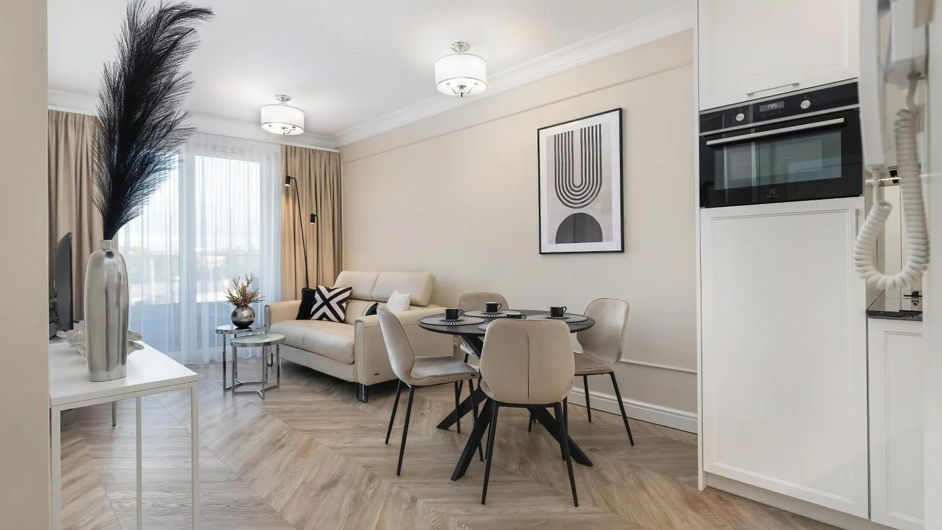 Baltic Residence Baltycka 2 - By Jantar Apartamenty Kołobrzeg 0*,  Polen